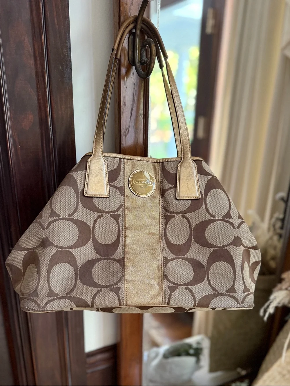 Coach Vintage Signature Kiss-Lock Framing Metallic Gold Carryall Tote